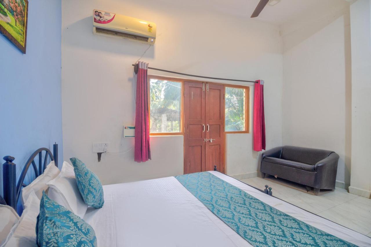 Hotel Walking 2 Beach Calangute Extérieur photo